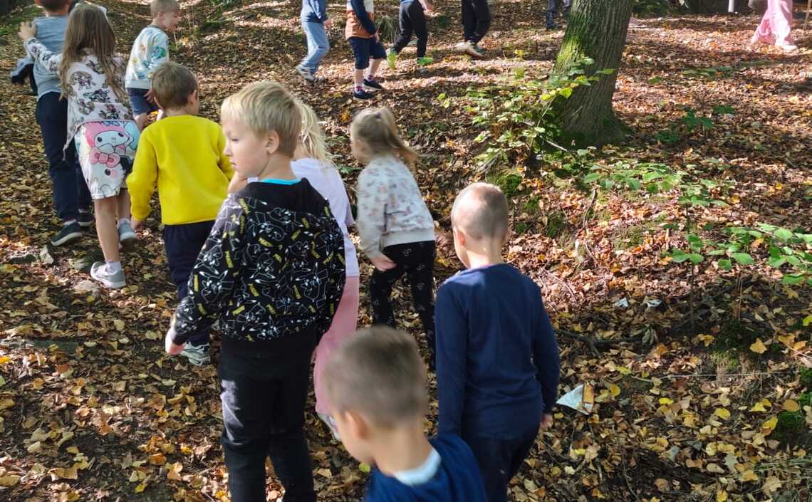Edukacja leśna u Słoneczek