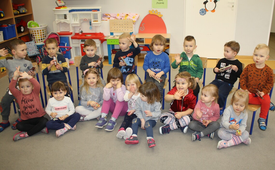 Dzień Kobiet i Dzień Chłopaka - Krasnoludki