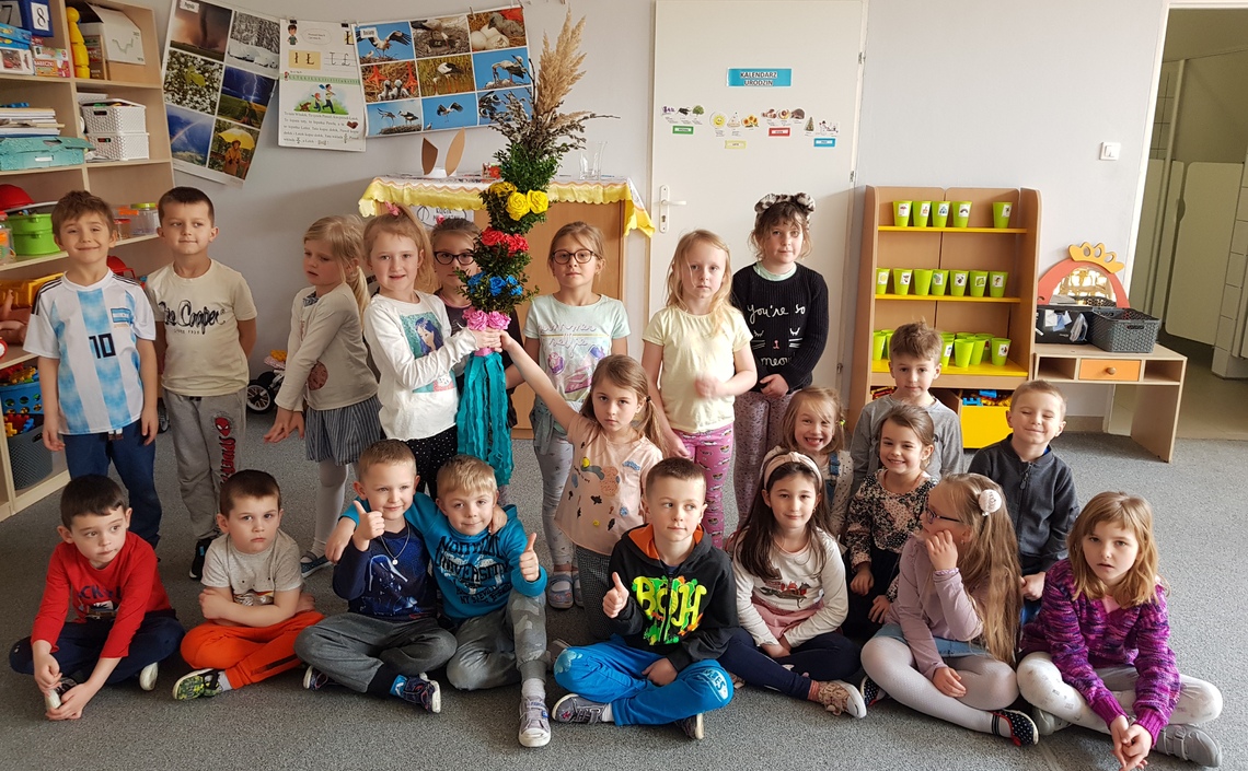 Palma Wielkanocna - Smerfy