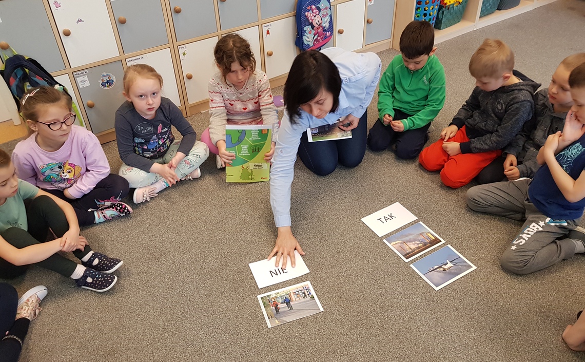 Międzynarodowy Dzień Ziemi w Smerfach