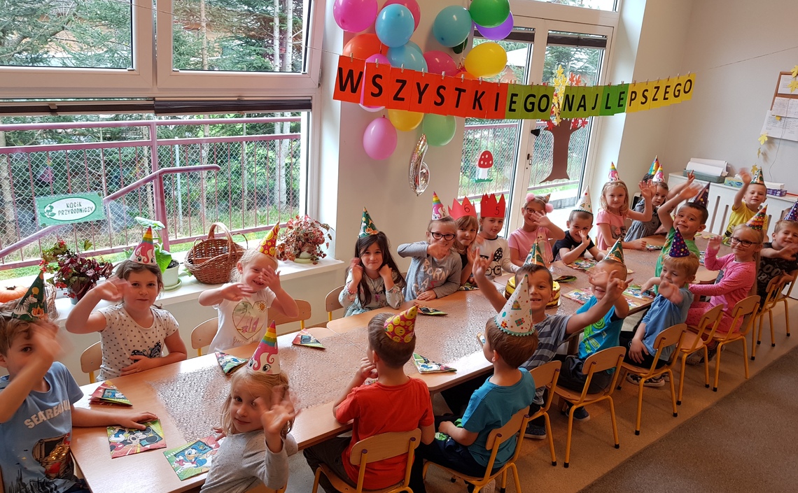 Urodziny w grupie Smerfy