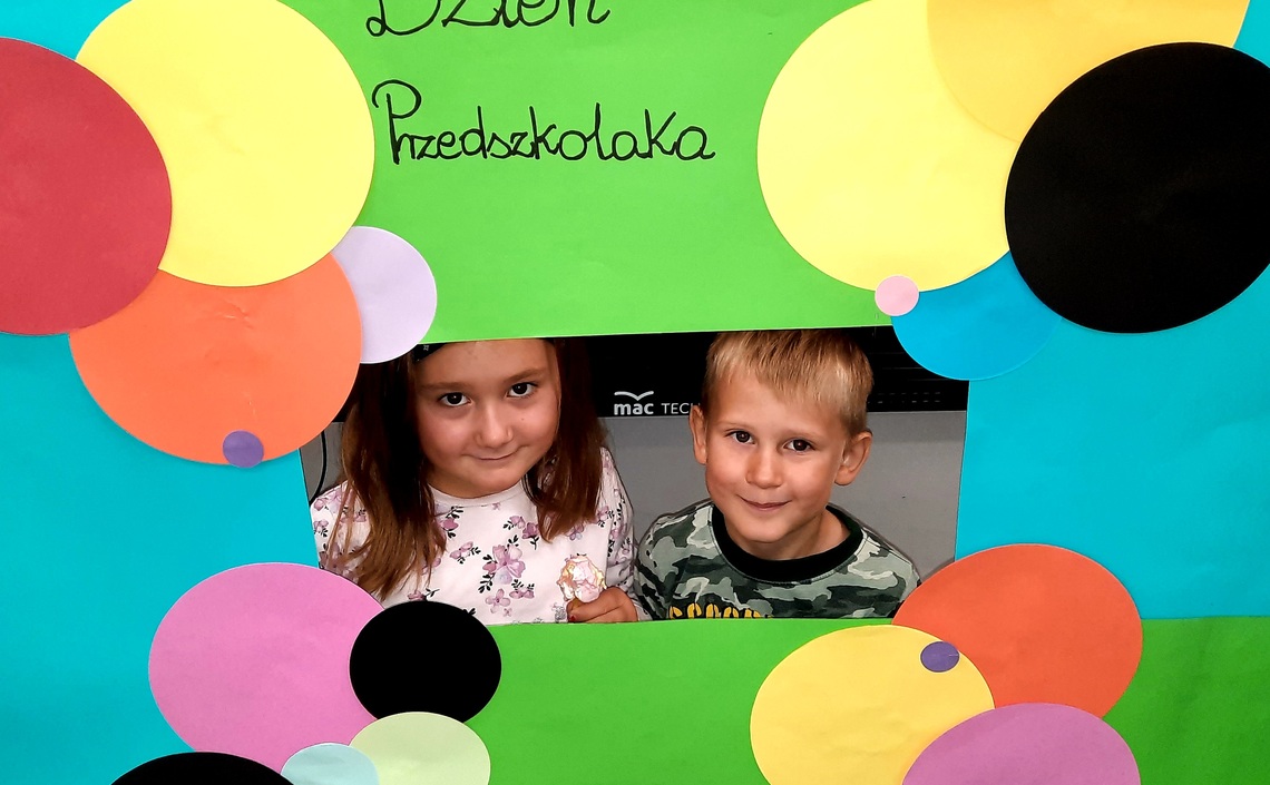 Dzień przedszkolaka- Smerfy