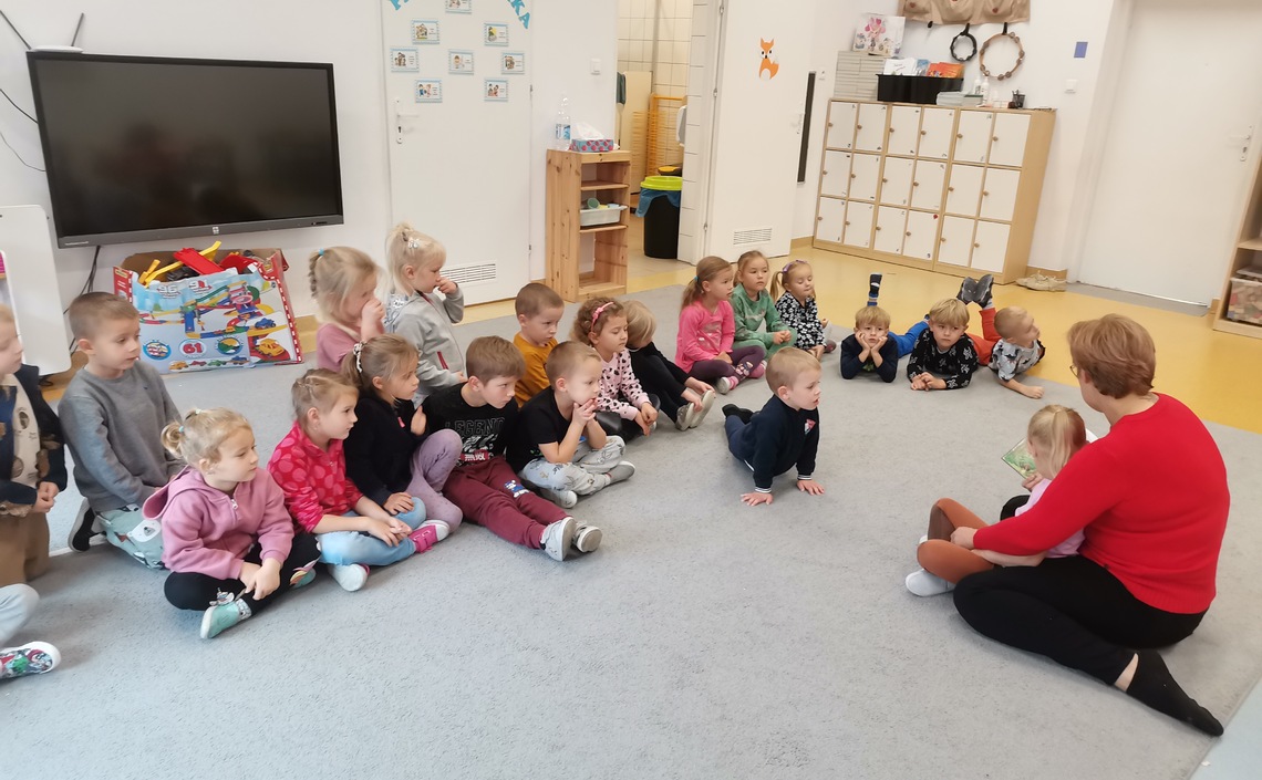 Akcja Cała Polska Czyta Dzieciom u Biedroneczek.