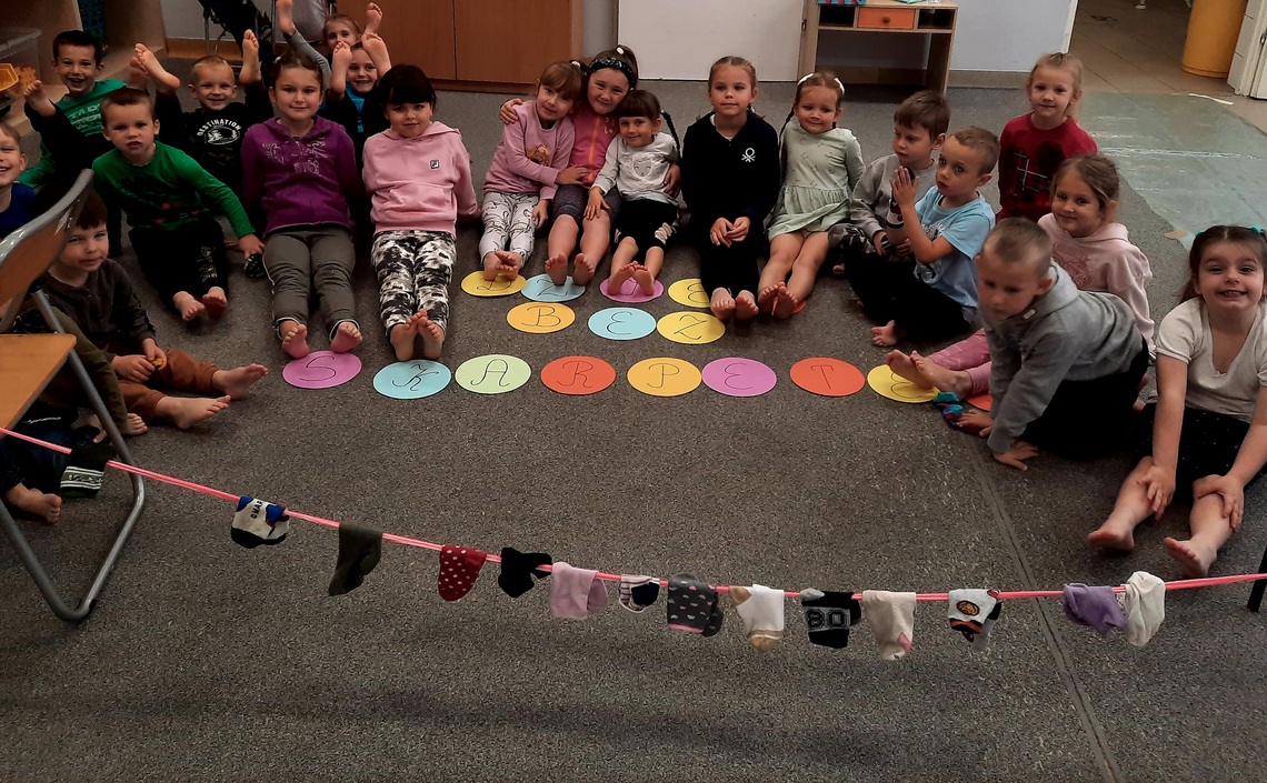 Dzień bez skarpetek