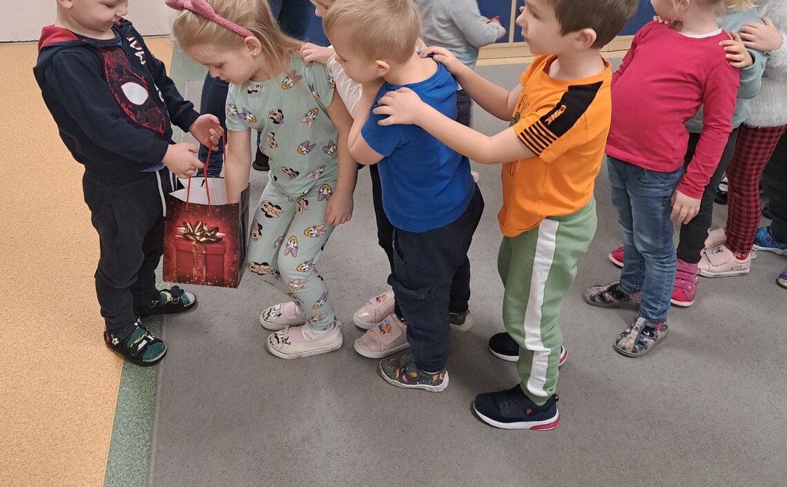 Akcja czytelnicza - Krasnoludki