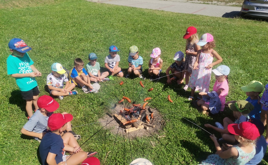 Pożegnalne ognisko u Biedroneczek