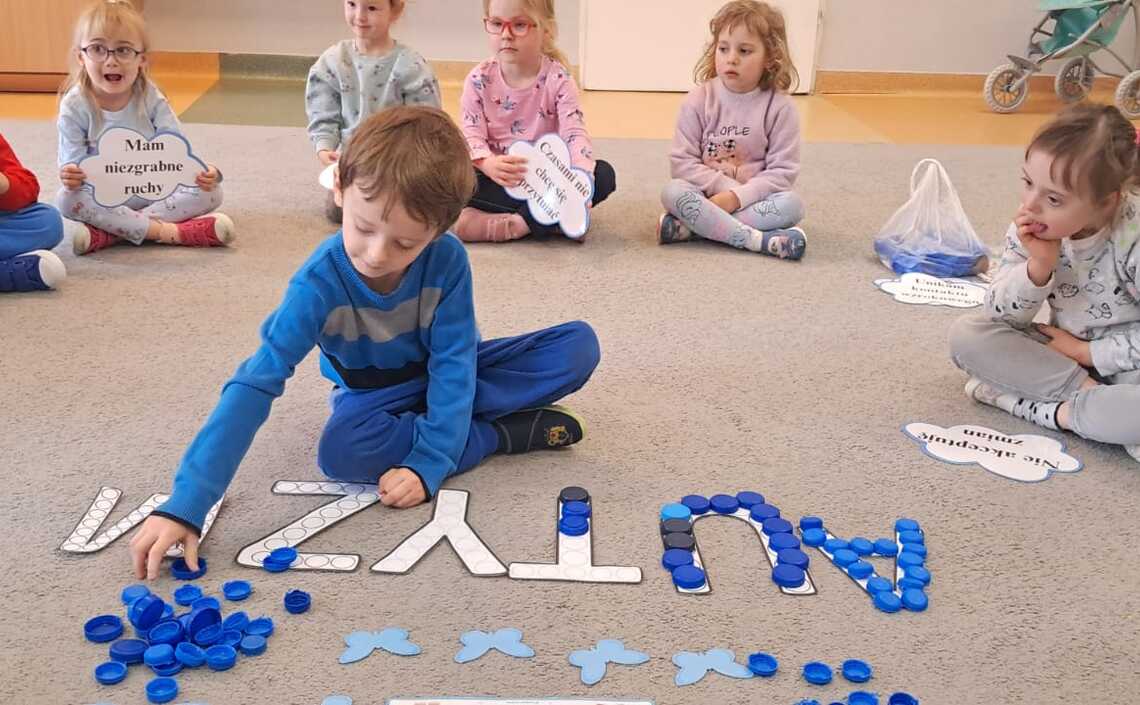 Światowy Dzień Świadomości Autyzmu - grupa Słoneczka