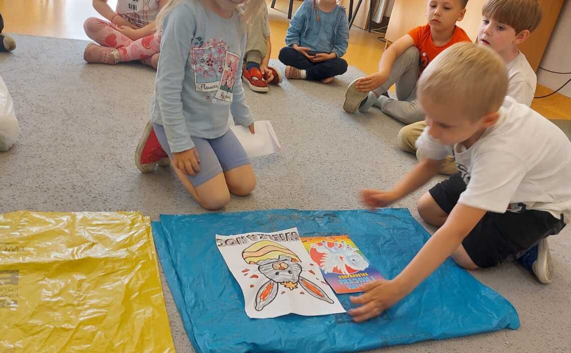 Słoneczka uczą się, jak dbać o środowisko